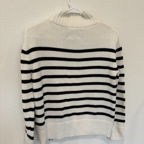 COURT & ROWE Black Sweater - Picture 7 of 7